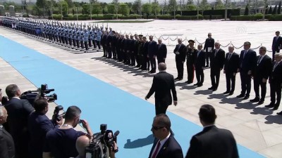 Cumhurbaşkanı Erdoğan, Aliyev'i resmi törenle karşıladı (1) - ANKARA 