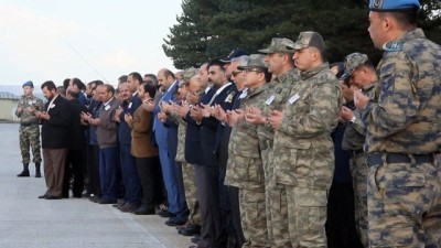  Mardin'de çatıdan düşerek şehit olan polis memuru Kubilay Kahraman'ın cenazesi Erzurum'a getirildi