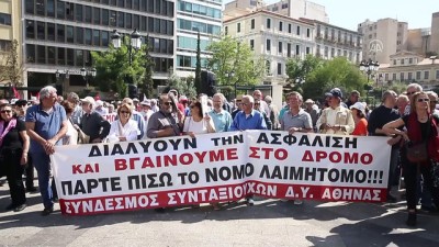 vergi muafiyeti - Yunanistan'da emekliler kemer sıkma politikasına karşı yürüdü - ATİNA  Videosu