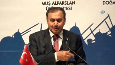  Bakan Eroğlu: 'Dünyadaki 10 dev projeden 6'sı Türkiye'de' 