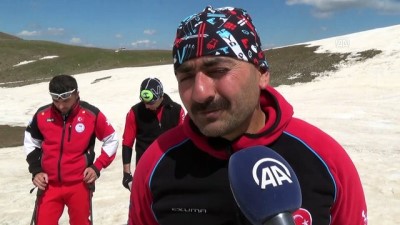 kayak merkezi - Nisanda 2 bin 220 rakımda kayak keyfi - MUŞ  Videosu