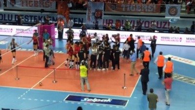 Vestel Venus Sultanlar Ligi’nde şampiyon VakıfBank