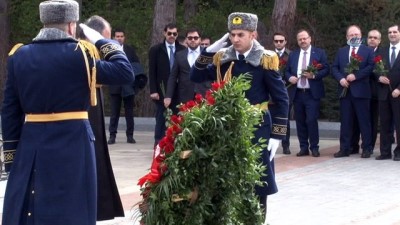 saygi durusu -  - Adalet Bakanı Abdulhamit Gül, Azerbaycan'da  Videosu