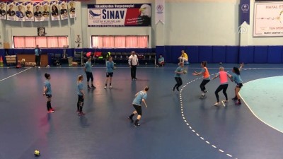 hentbol - Kastamonu Belediyespor'da yarı final hazırlıkları başladı - KASTAMONU Videosu