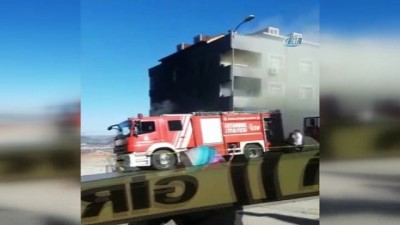 amator kamera -  Sancaktepe'de konfeksiyon atölyesinde yangın Videosu