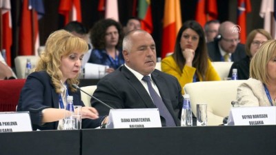 ahlaksizlik - Bulgaristan Başbakanından gıdada çifte standart eleştirisi - SOFYA Videosu