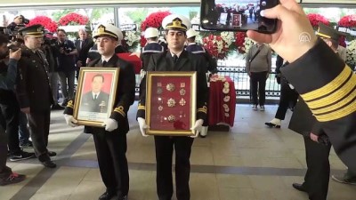 Emekli Oramiral Özden Örnek son yolculuğuna uğurlandı - İSTANBUL