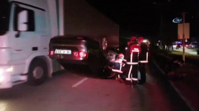 dere yatagi -  Eşinin aracını sıkıştırdığı iddia edilen sürücü kazaya neden oldu: 5 yaralı  Videosu