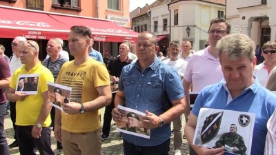savas suclusu - Eski Boşnak general Dudakovic'e destek mitingi - TUZLA Videosu