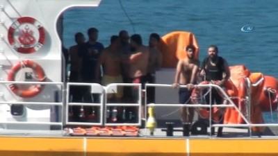 tekne kazasi -  71 öğrenciyi taşıyan teknenin batma nedeni araştırılıyor  Videosu