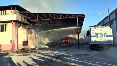 ambalaj fabrikasi - Fabrikada yangın (2) - DİYARBAKIR Videosu