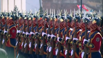 resmi toren -  Başbakan Binali Yıldırım Moğolistan'da  Videosu