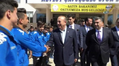 zeytin agaci -  Çavuşoğlu mezun olduğu ilkokulu ziyaret etti  Videosu