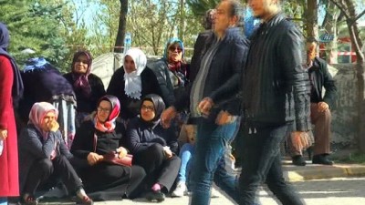 aci bekleyis -  Eskişehir’de acı bekleyiş sürüyor  Videosu
