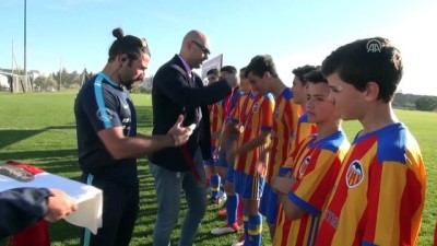 kupa toreni - Futbol: 2. Uluslararası Gençlik Turnuvası - 14 yaş altında Valencia, 15 yaş altında Shakhtar Donetsk şampiyon oldu - ANTALYA  Videosu