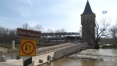 siddetli yagis -  Tunca Nehri yatağına döndü  Videosu