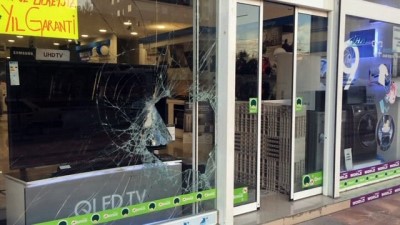 aktuel -  30 bin lira değerinde telefonu böyle çaldılar  Videosu