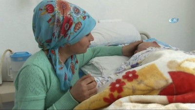 aci bekleyis -  Bir annenin en acı bekleyişi...23 aylık yatağa bağlı oğlunun bakım ve tedavisi için destek bekliyor  Videosu