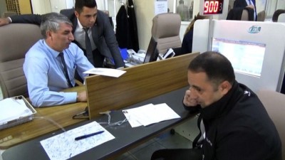 mel b -  Nüfus müdürlüklerinde ehliyet ve pasaport yoğunluğu  Videosu