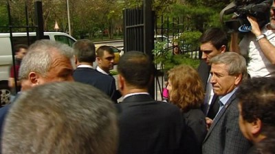 acik arttirma -  Veli Ağbaba kapıları zorladı Videosu