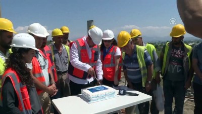 İşçilerden, tarihi kulede pastalı kutlama - ANTALYA