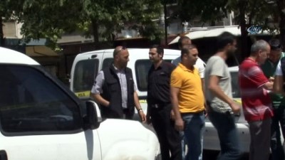  Kurye aracındaki şifreli kasadan bir çuval para çalındı