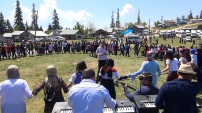 yaris -  Öğrenciler yaylaya çıkarak doyasıya eğlendiler Videosu