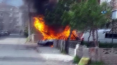 amator kamera -  Yanan otomobil kullanılamaz hale geldi Videosu