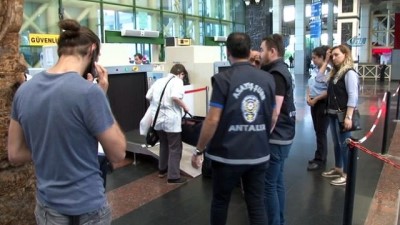 narkotik kopek -  Antalya’da 4 bin polisle ‘huzur’ operasyonu  Videosu