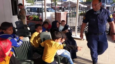 nani - Ayvacık'ta 99 yabancı uyruklu yakalandı - ÇANAKKALE Videosu