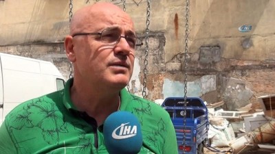 engelli vatandas -  Çocukların oynamadığı engelli oğluna özel park kurdu  Videosu