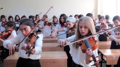 Geleceğin sanatçılarını keşfediyor - ANKARA 