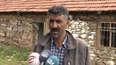 guvenlik onlemi - İki katlı evin tabanı ahırın üzerine çöktü - MALATYA  Videosu