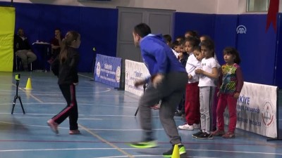 ogretmen - Yetenekli çocuklar aranıyor - ŞIRNAK Videosu