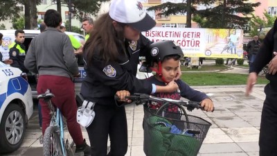 bisiklet - 'Bisikletini Getir Kaskını Götür' kampanyası - ESKİŞEHİR Videosu