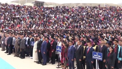 mezuniyet toreni - Erzincan Binali Yıldırım Üniversitesinde mezuniyet töreni - ERZİNCAN Videosu
