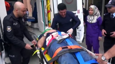 koruma ekibi - Bakan Ahmet Demircan kazada yaralananların yardımına koştu - ERZİNCAN  Videosu