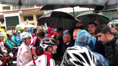 yaris - Bakan Soylu'dan esnaf ziyareti - MARDİN Videosu