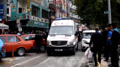 silahli kavga -  Otoparkta silahlı kavga: 2 yaralı Videosu