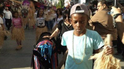 ozgurluk -  Dana Bayramı’na coşkulu kutlama  Videosu