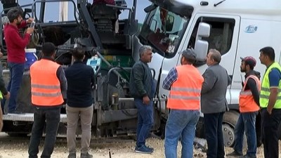 yol calismasi -  Kontrolden çıkan tır yol çalışması yapan işçilerin arasına daldı: 3 yaralı  Videosu