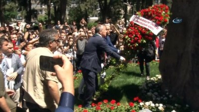 anit mezar -  Muharrem İnce’den Anneler Günü’nde Zübeyde Hanım ziyareti  Videosu