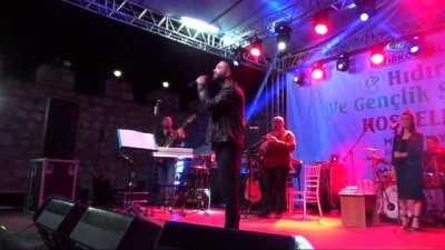 yuzme havuzu -  Bayırköy'de Hıdrellez ve Gençlik Festivali konseri Videosu