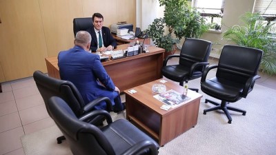 ziyaretciler - Kumrular başkanın makam odasını mesken tuttu - BURSA  Videosu