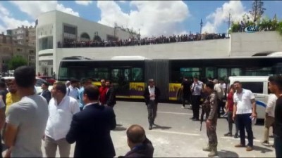 cami insaati -  Şanlıurfa'da yapımı devam eden cami inşaatında göçük  Videosu