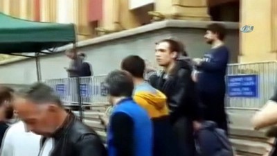 parlamento -  Uyuşturucu operasyonu Gürcistan'ı ikiye böldü  Videosu