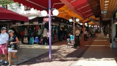 dolar -  Dünya turuna çıkan Amerikalı ve İngiliz turistler Kuşadası’na geldi  Videosu