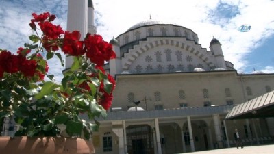 camii -  İlk teravih öncesi camiler gül koktu  Videosu