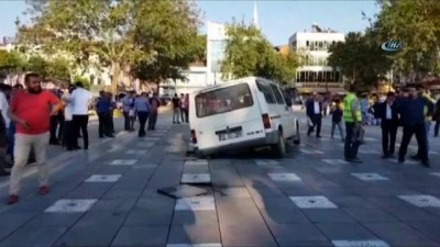 cay ocagi -  Minibüs kuru havuza düştü Videosu