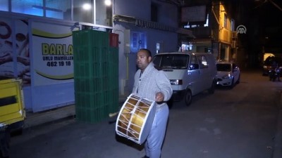 dar sokaklar - İzmir'de ilk sahur yapıldı  Videosu